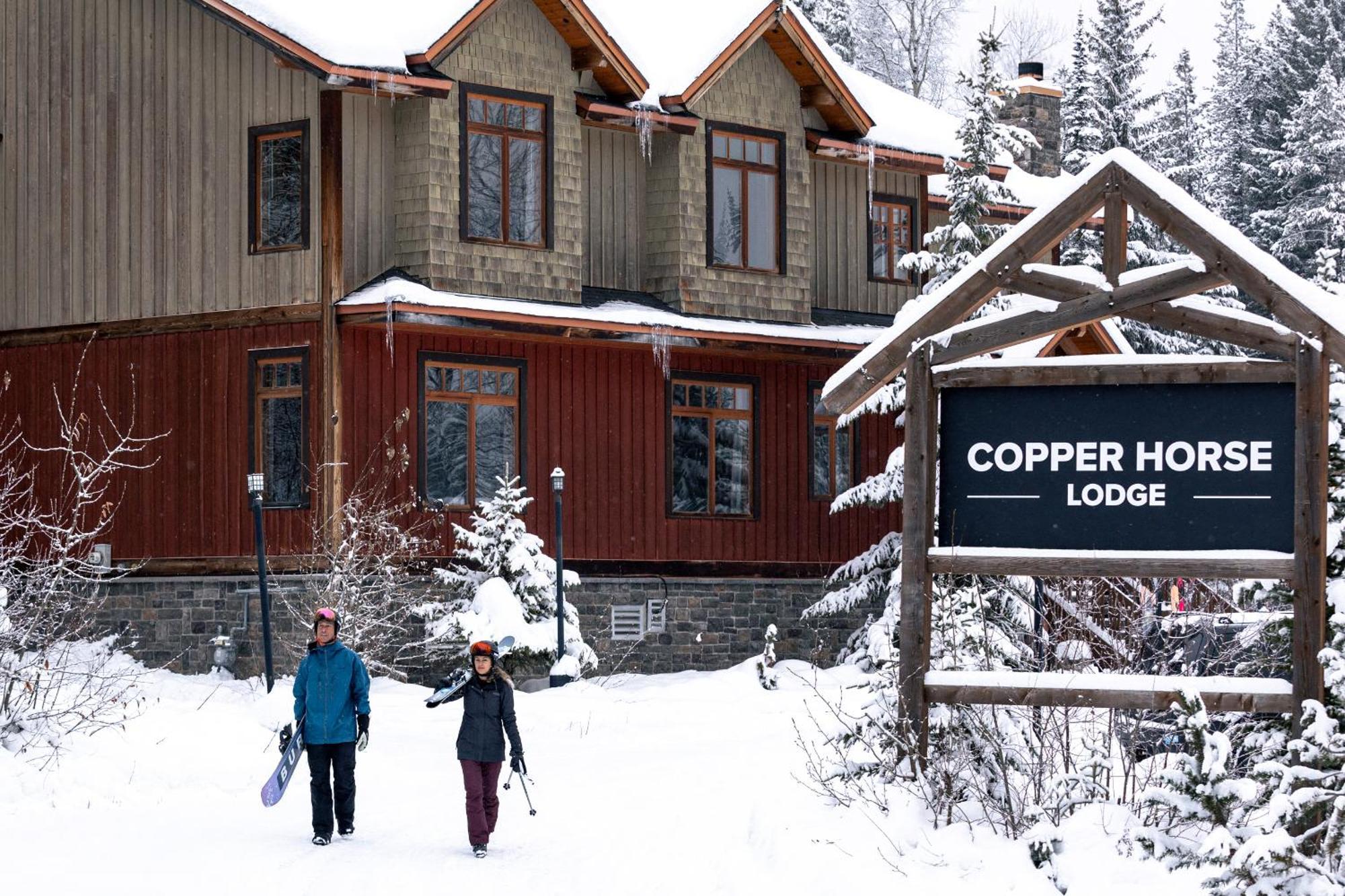 Copper Horse Lodge Голден Екстер'єр фото