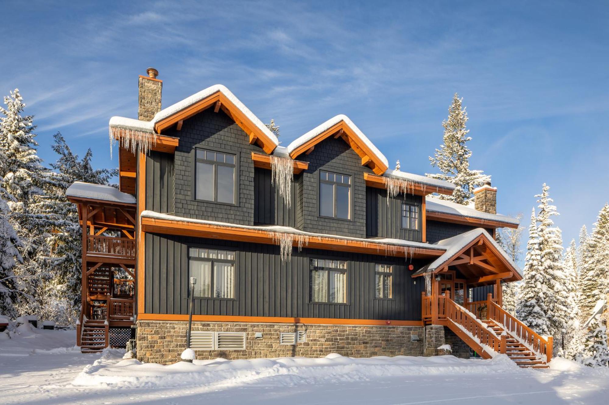 Copper Horse Lodge Голден Екстер'єр фото